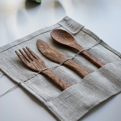 Wooden cutlery